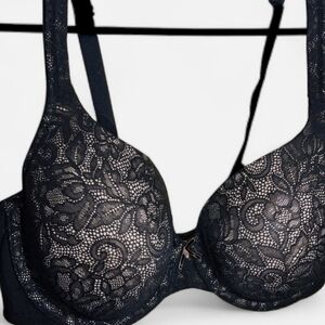 Cacique Lightly Lined T-Shirt Bra 38D Black Lace Ajustable Straps